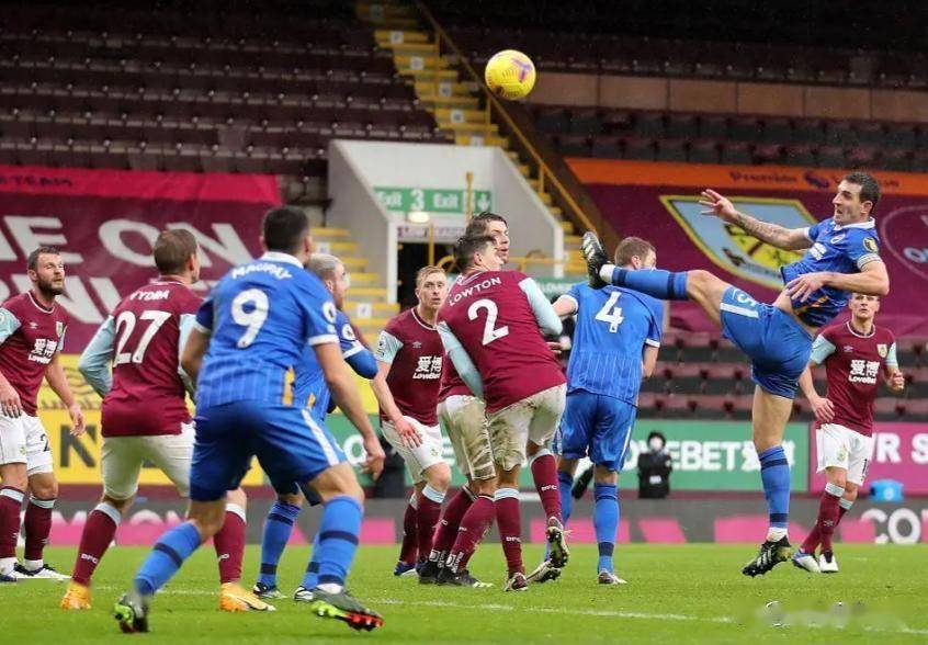 兰博电竞-包含重磅！托特纳姆强势反弹备战德国杯转会期莱比锡调整名单以备德国杯，深圳男篮完成体检备战英超的词条